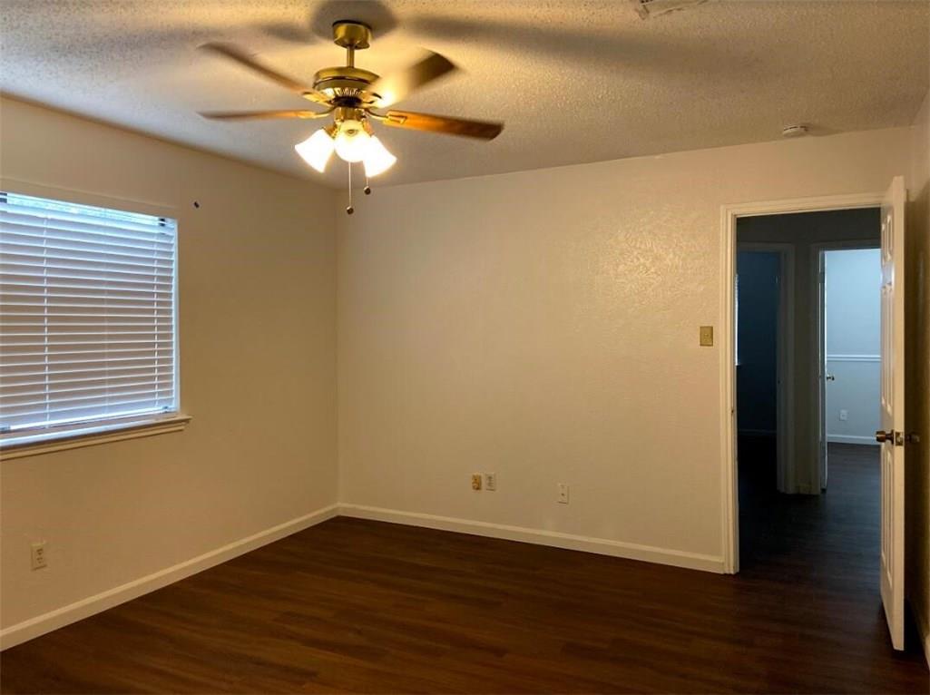 12103 Sunderland Dr, Austin, TX 78753