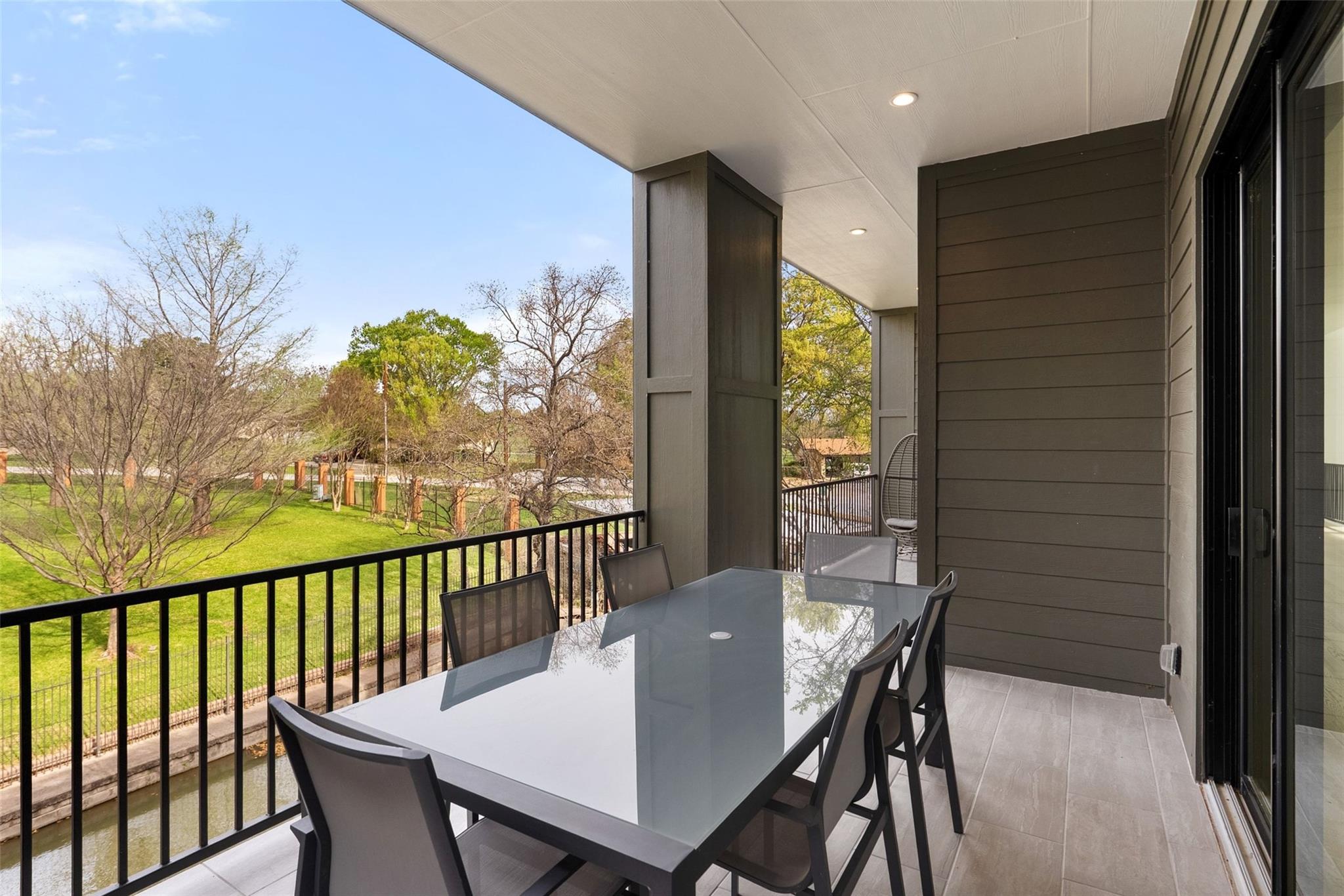 102 Cypress Shore Lane Ln, Kingsland, TX 78639