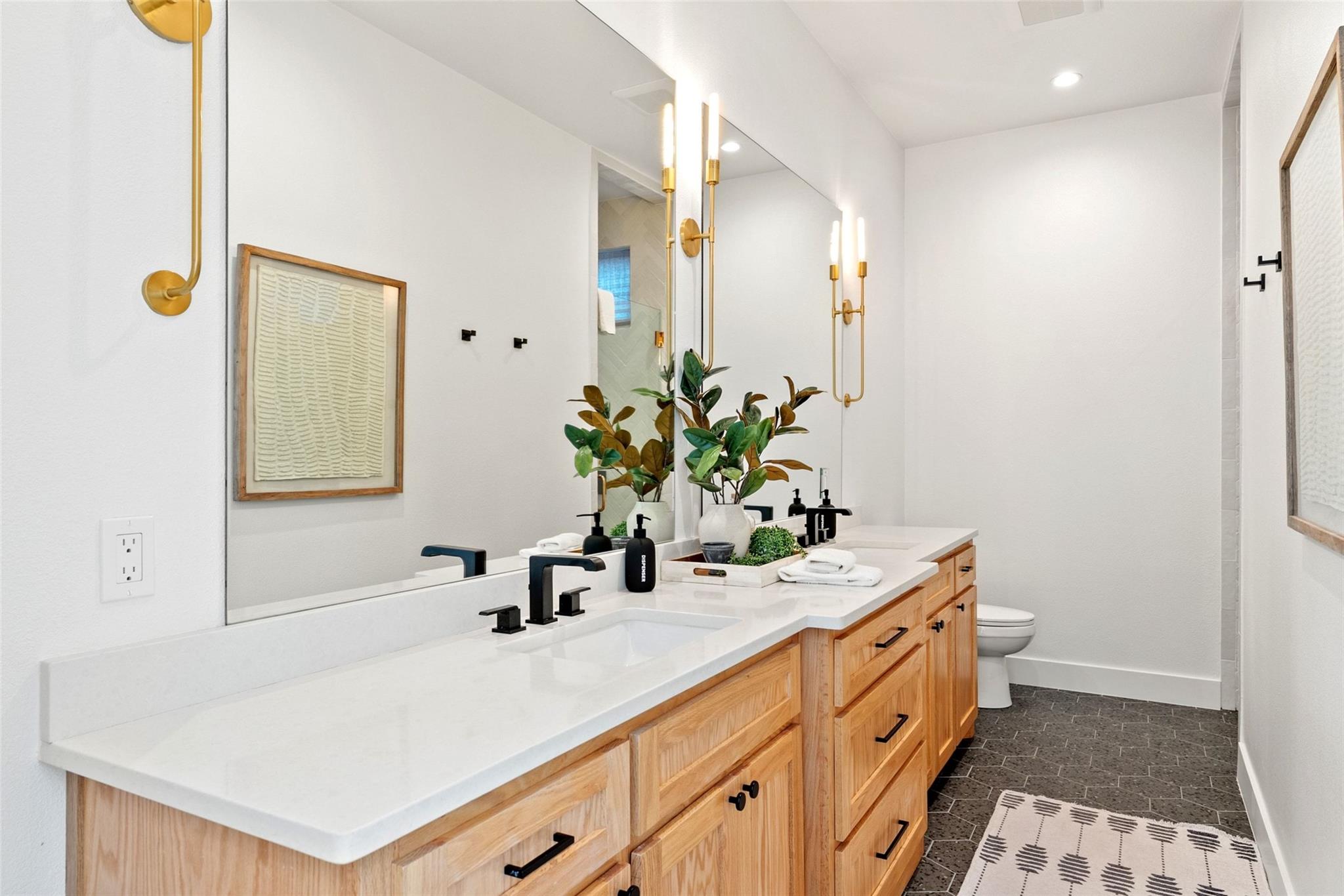 102 Cypress Shore Lane Ln, Kingsland, TX 78639