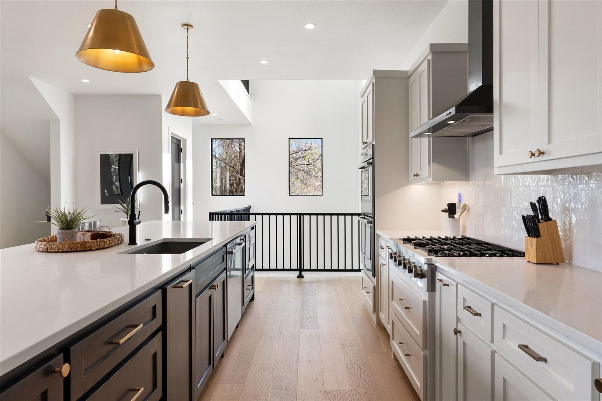 102 Cypress Shore Lane Ln, Kingsland, TX 78639