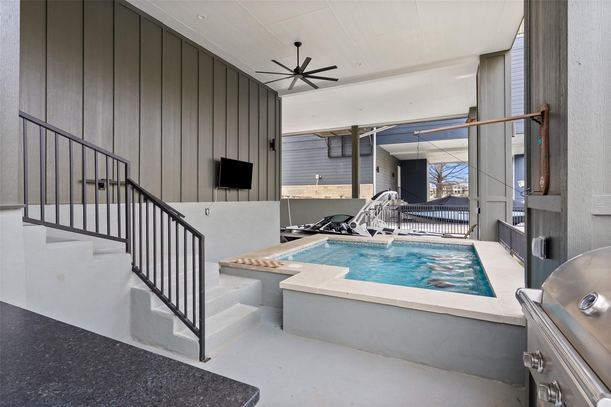 102 Cypress Shore Lane Ln, Kingsland, TX 78639