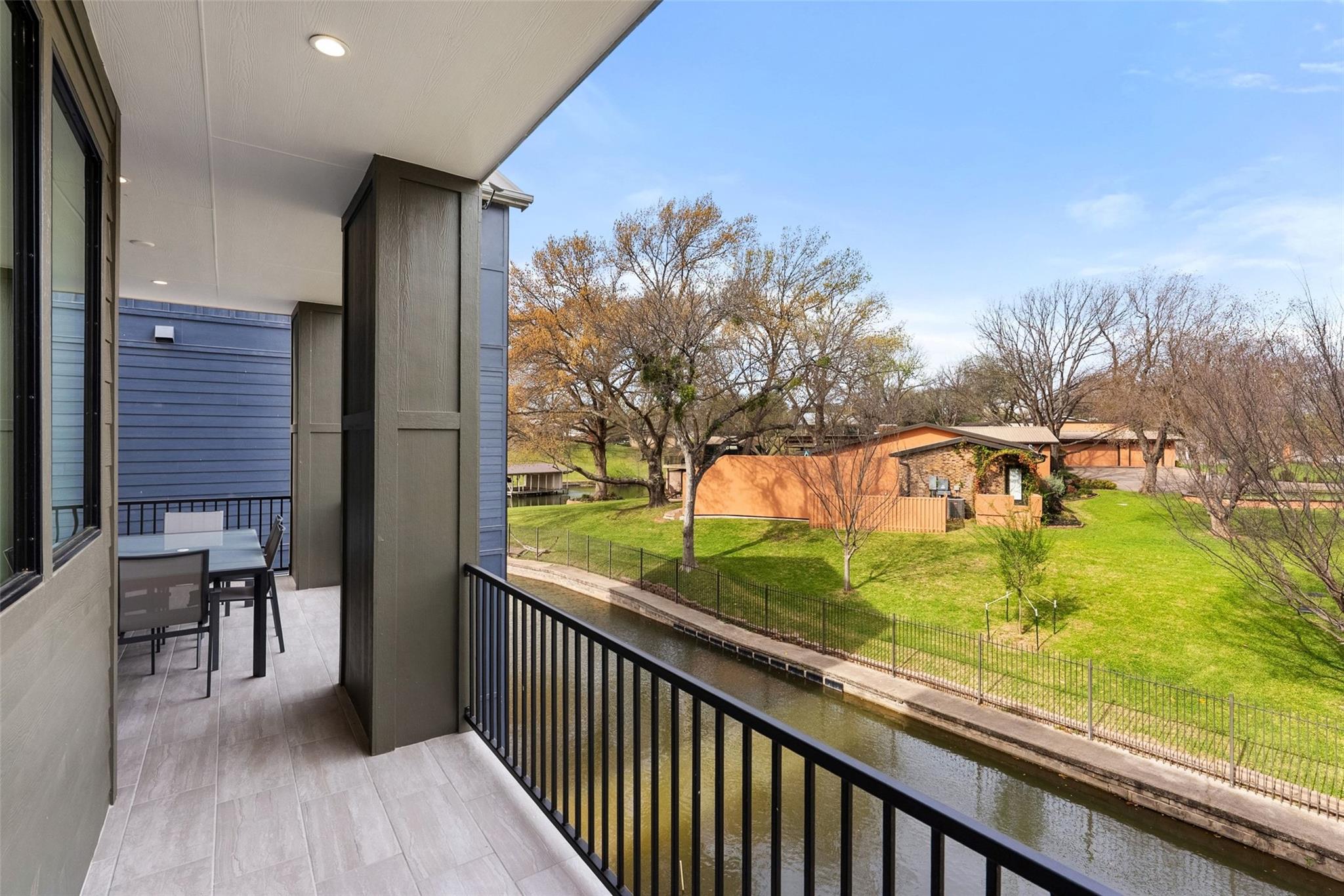 102 Cypress Shore Lane Ln, Kingsland, TX 78639