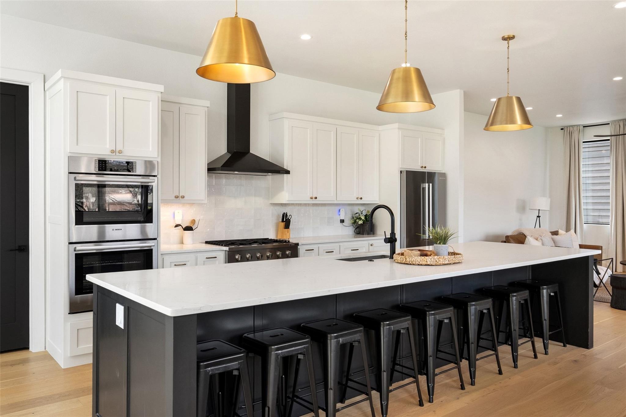 102 Cypress Shore Lane Ln, Kingsland, TX 78639