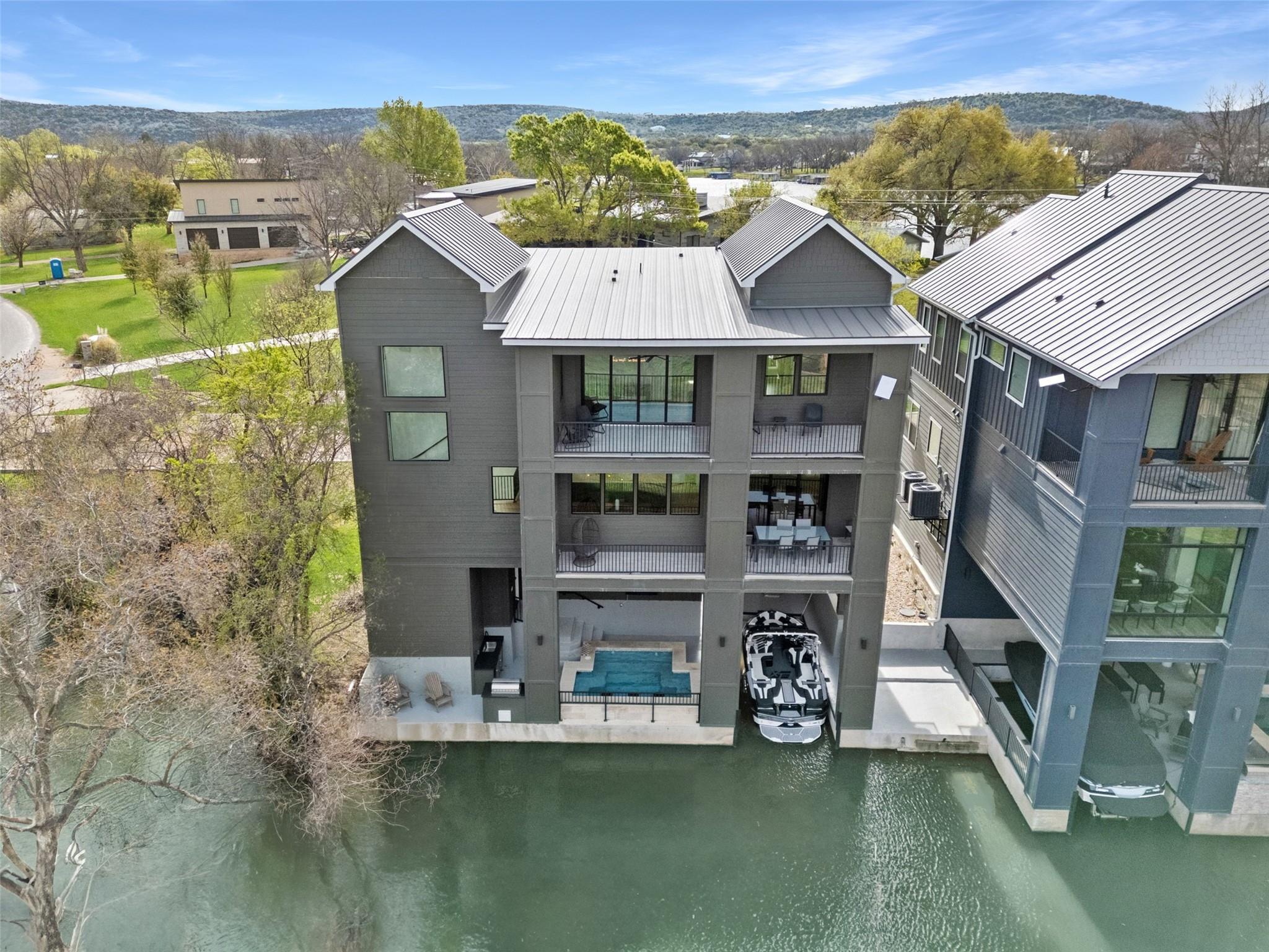 102 Cypress Shore Lane Ln, Kingsland, TX 78639