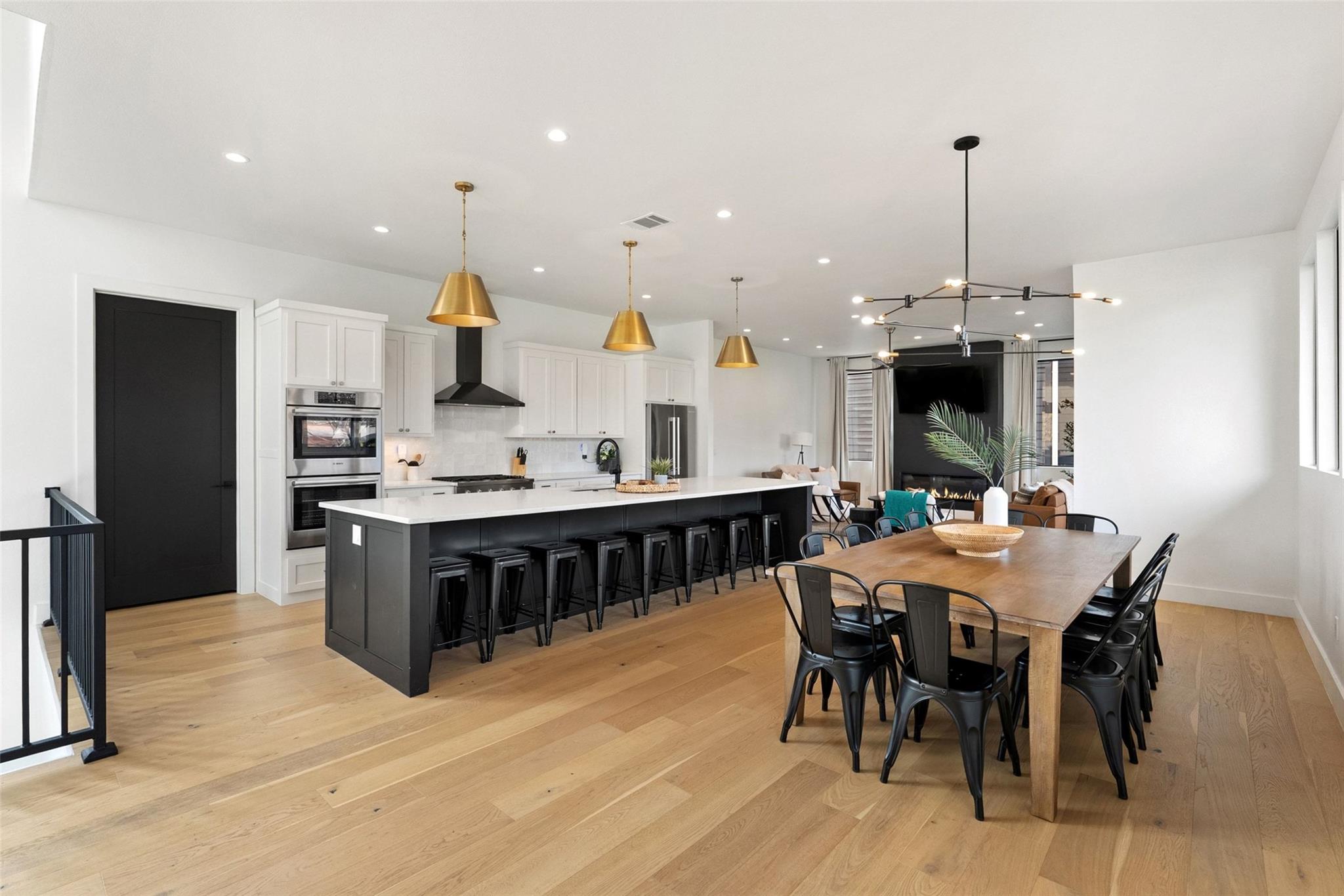 102 Cypress Shore Lane Ln, Kingsland, TX 78639