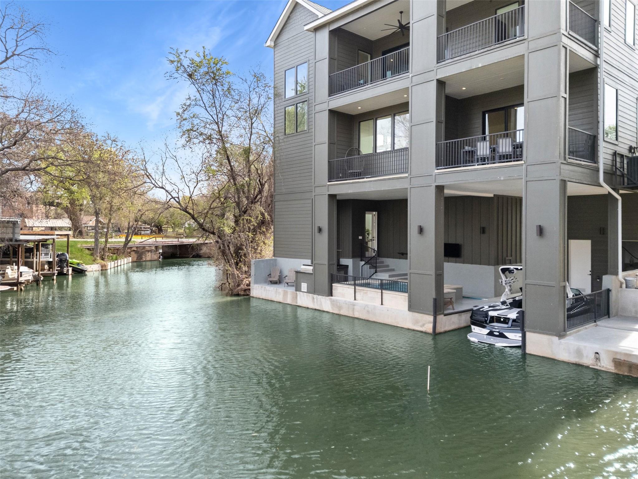 102 Cypress Shore Lane Ln, Kingsland, TX 78639