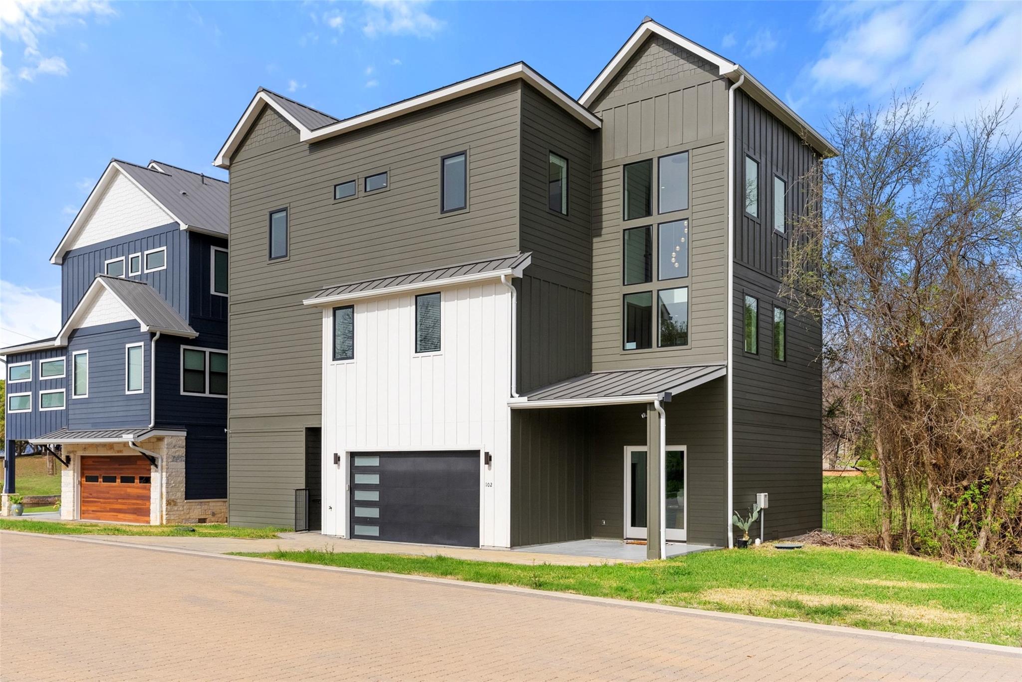 102 Cypress Shore Lane Ln, Kingsland, TX 78639