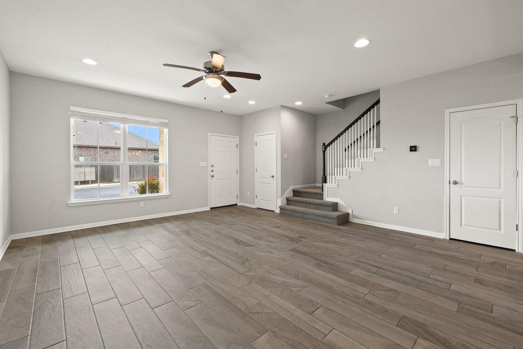 718 Tinton Falls Ln, Pflugerville, TX 78660