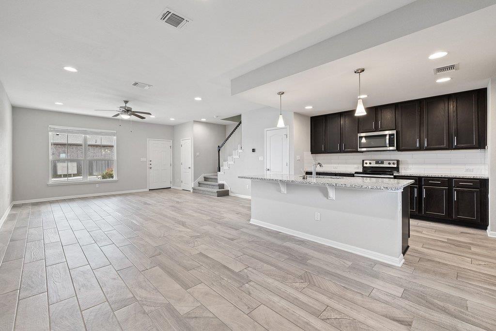 718 Tinton Falls Ln, Pflugerville, TX 78660