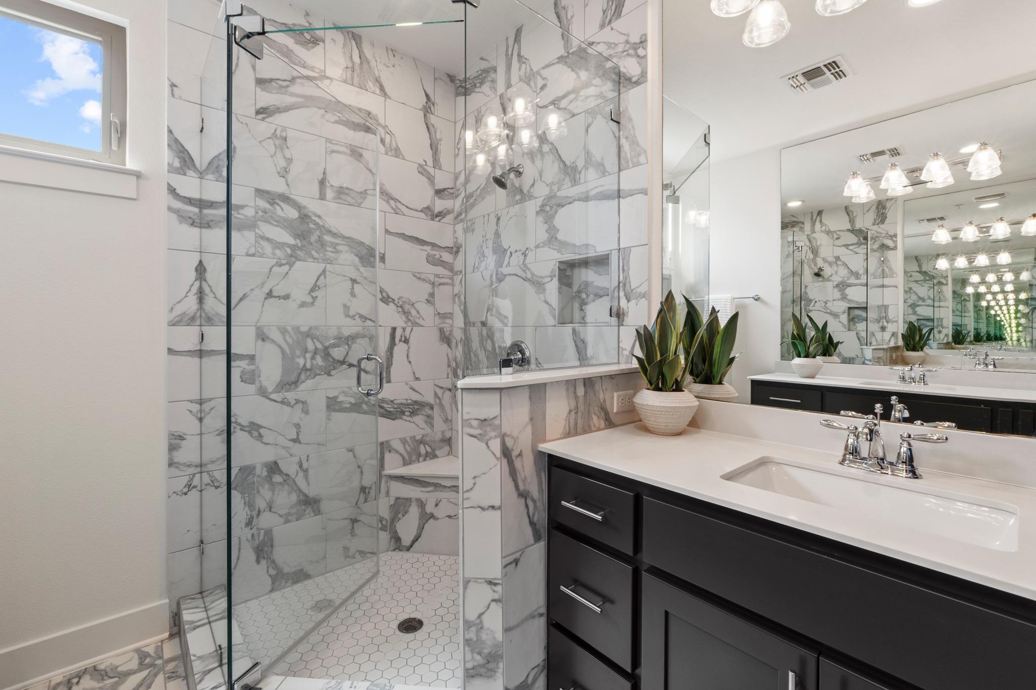 4517 Kocurek St, Austin, TX 78723