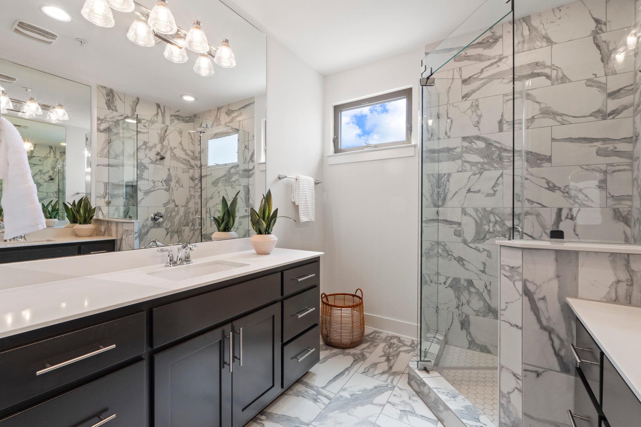 4517 Kocurek St, Austin, TX 78723