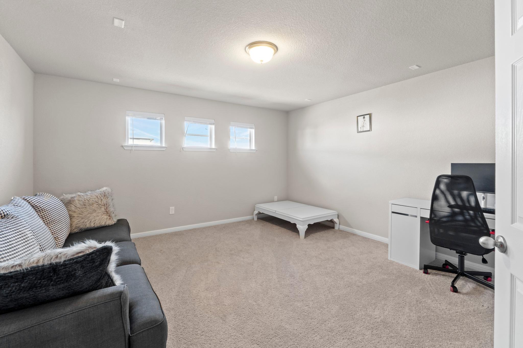 159 Macarthur Dr, Leander, TX 78641