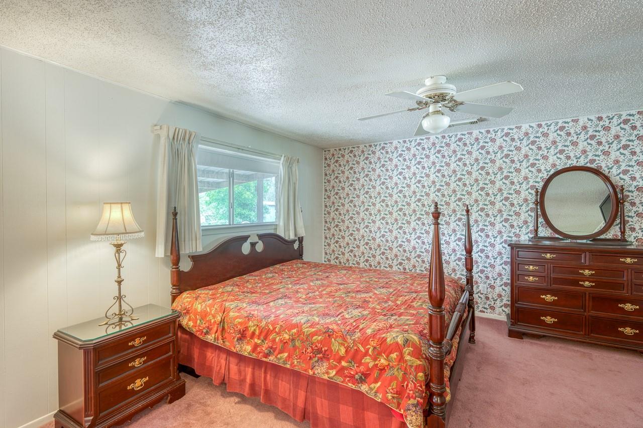 4317 River Oaks Dr, Kingsland, TX 78639