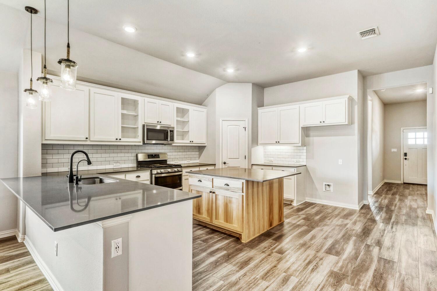 426 Cold River Run, Kyle, TX 78640