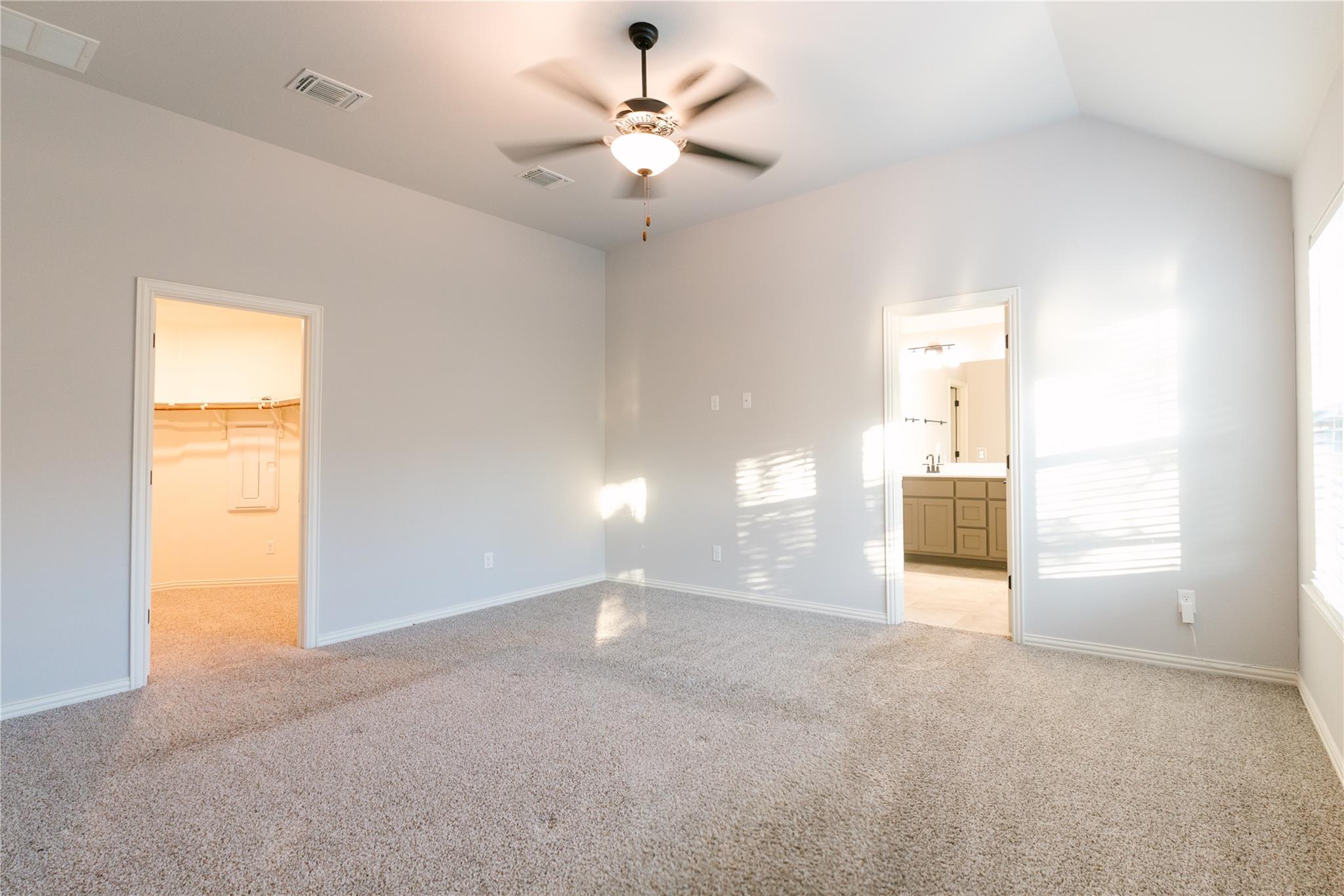 426 Cold River Run, Kyle, TX 78640