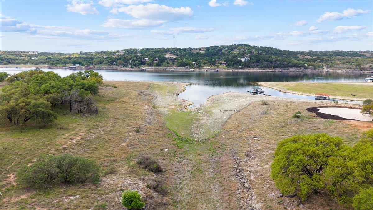 21307 Cardinal Ave, Lago Vista, TX 78645