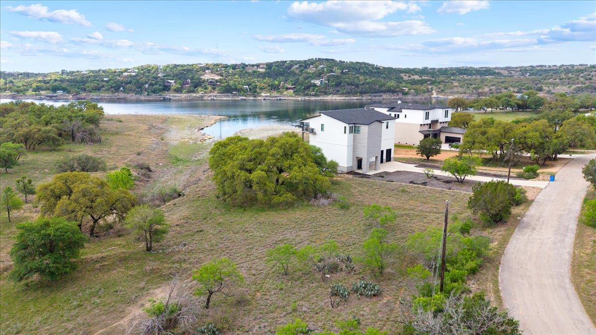 21307 Cardinal Ave, Lago Vista, TX 78645