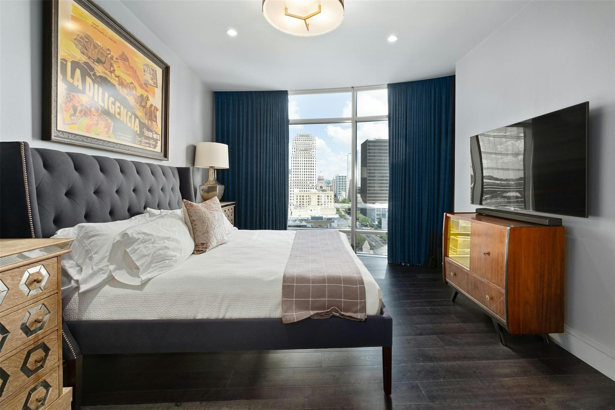 200 Congress Ave # 15D, Austin, TX 78701