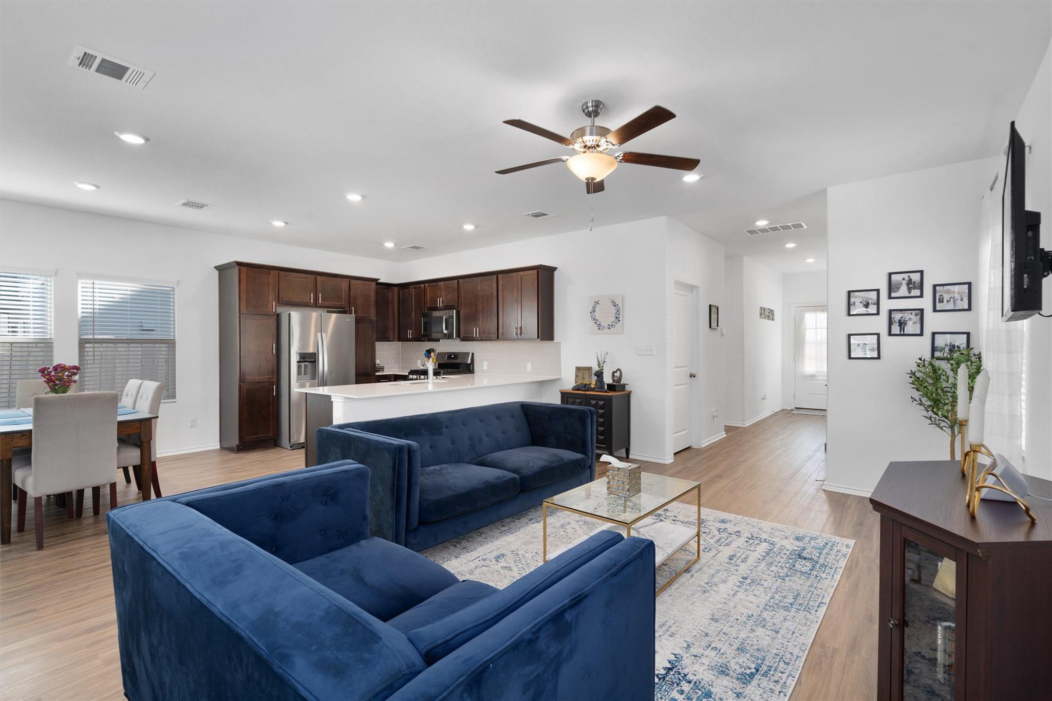 1520 Linwood St, Leander, TX 78641