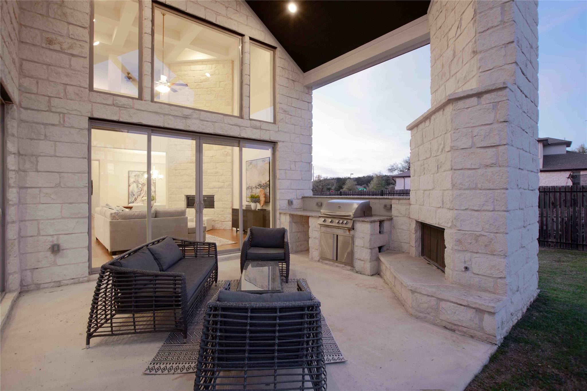 7212 Vicenza Dr, Austin, TX 78739