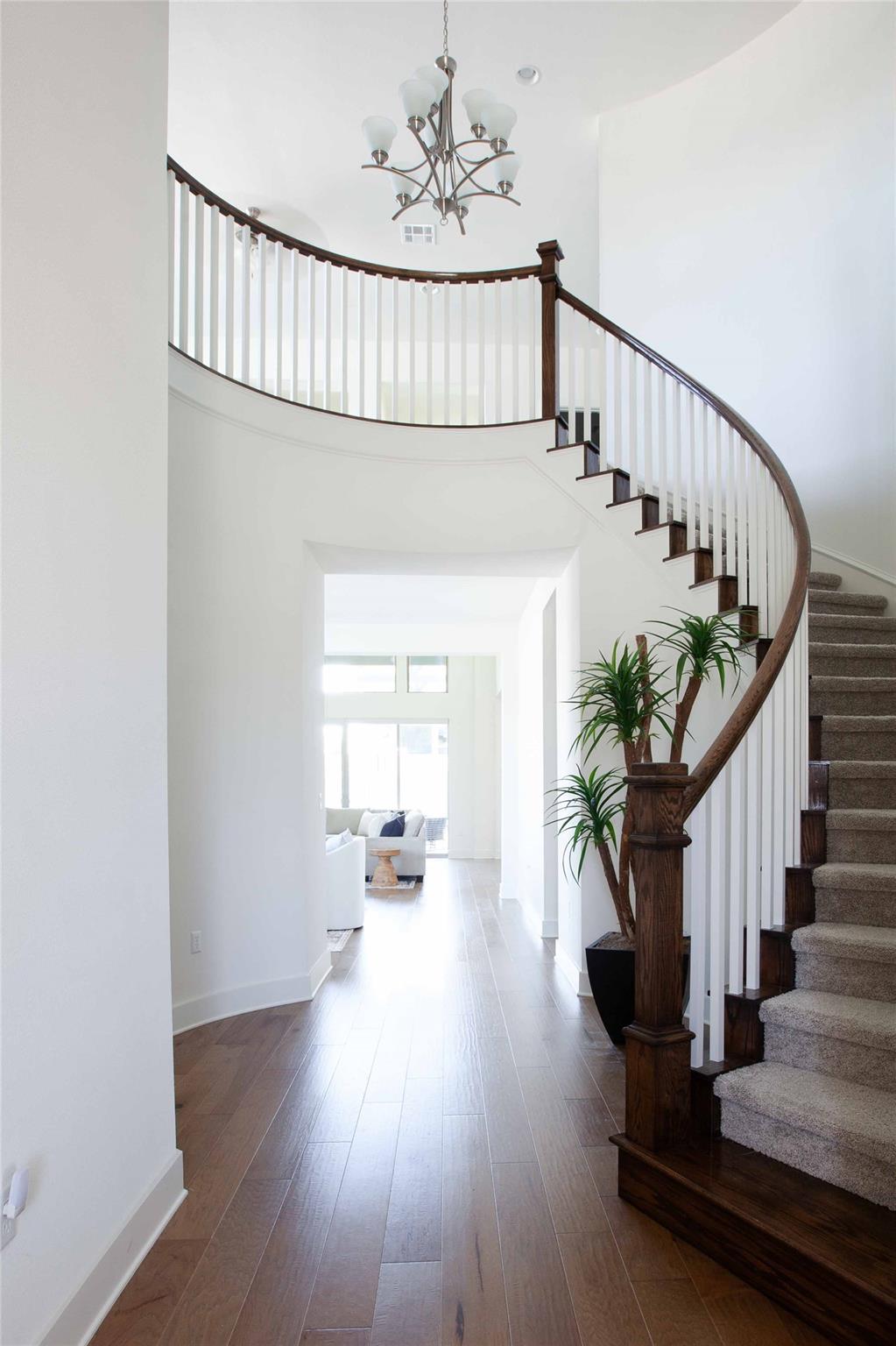 7212 Vicenza Dr, Austin, TX 78739