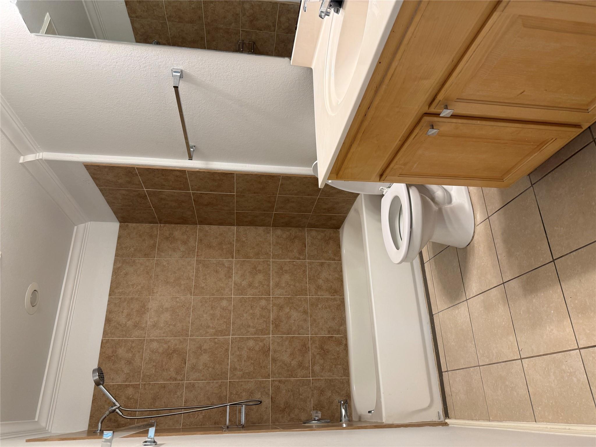 3209 Mac Arthur Ave # A, Lago Vista, TX 78645