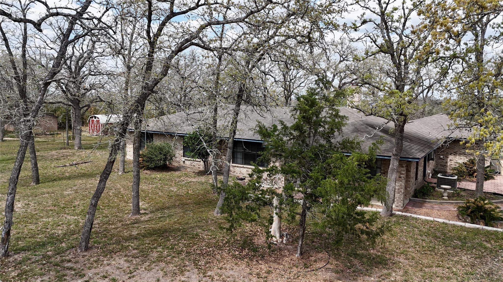 6911 Fm 532, Gonzales, TX 78629