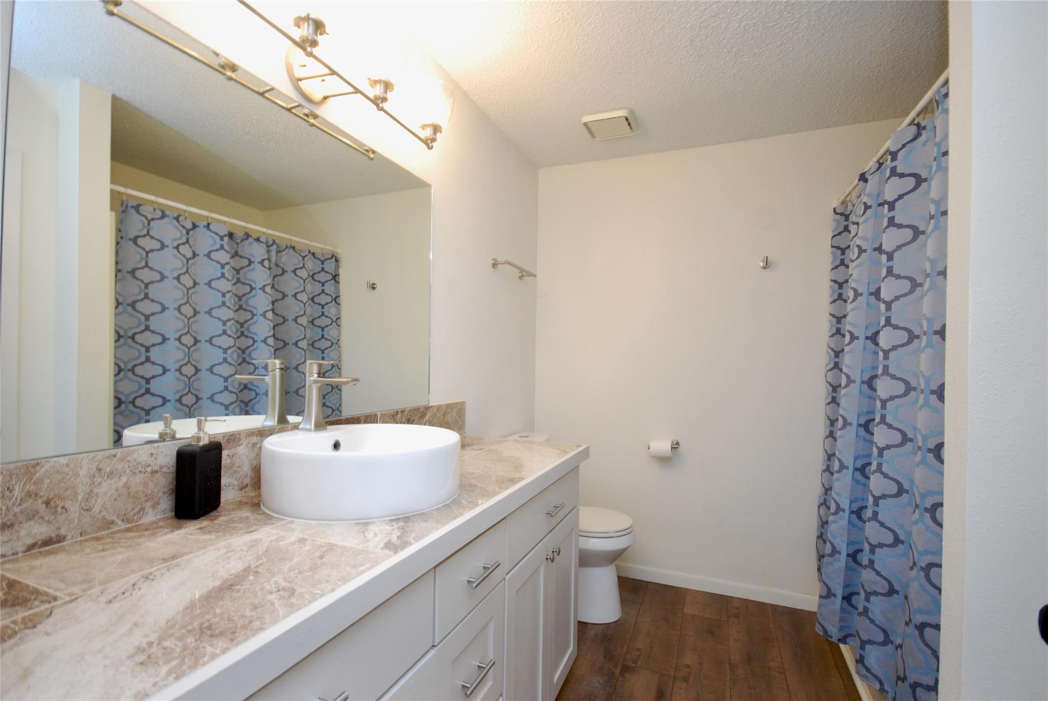 6911 Fm 532, Gonzales, TX 78629