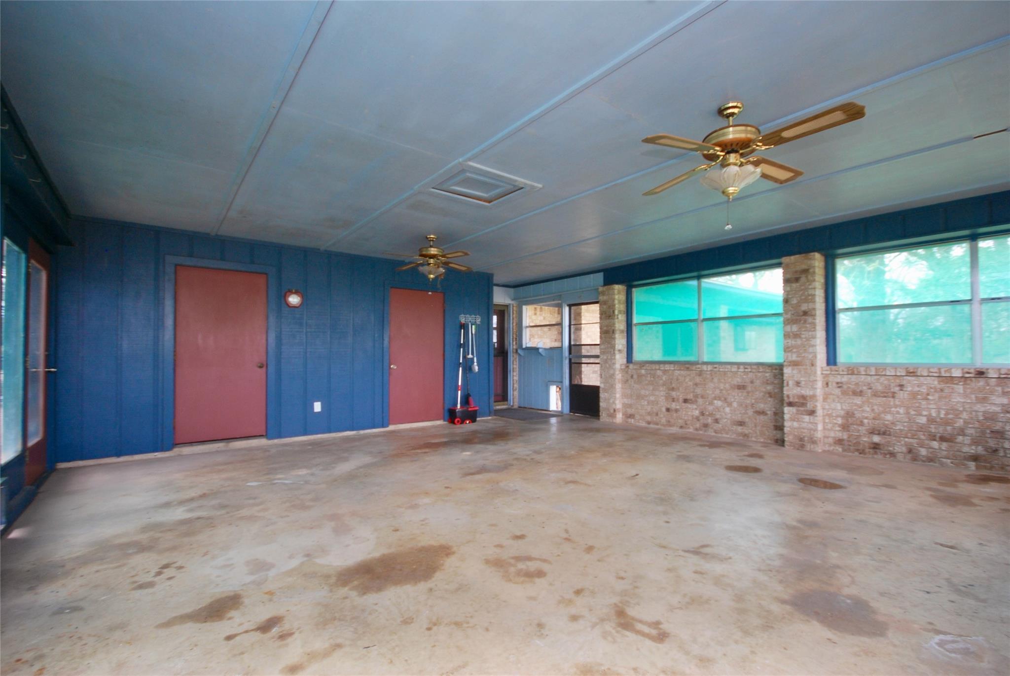 6911 Fm 532, Gonzales, TX 78629