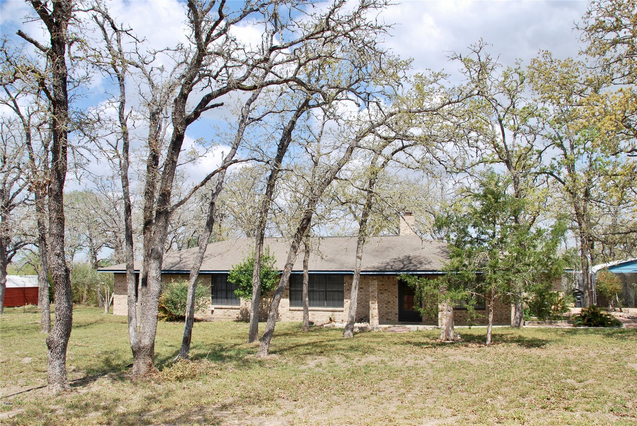 6911 Fm 532, Gonzales, TX 78629