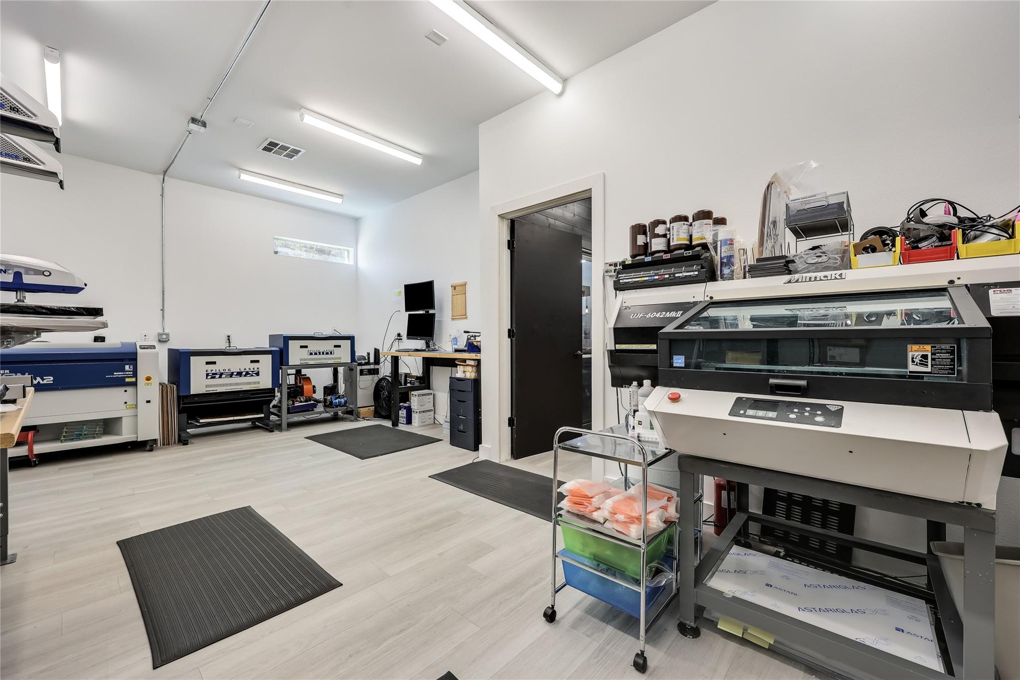 2000 Windy Ter # 21A, Cedar Park, TX 78613