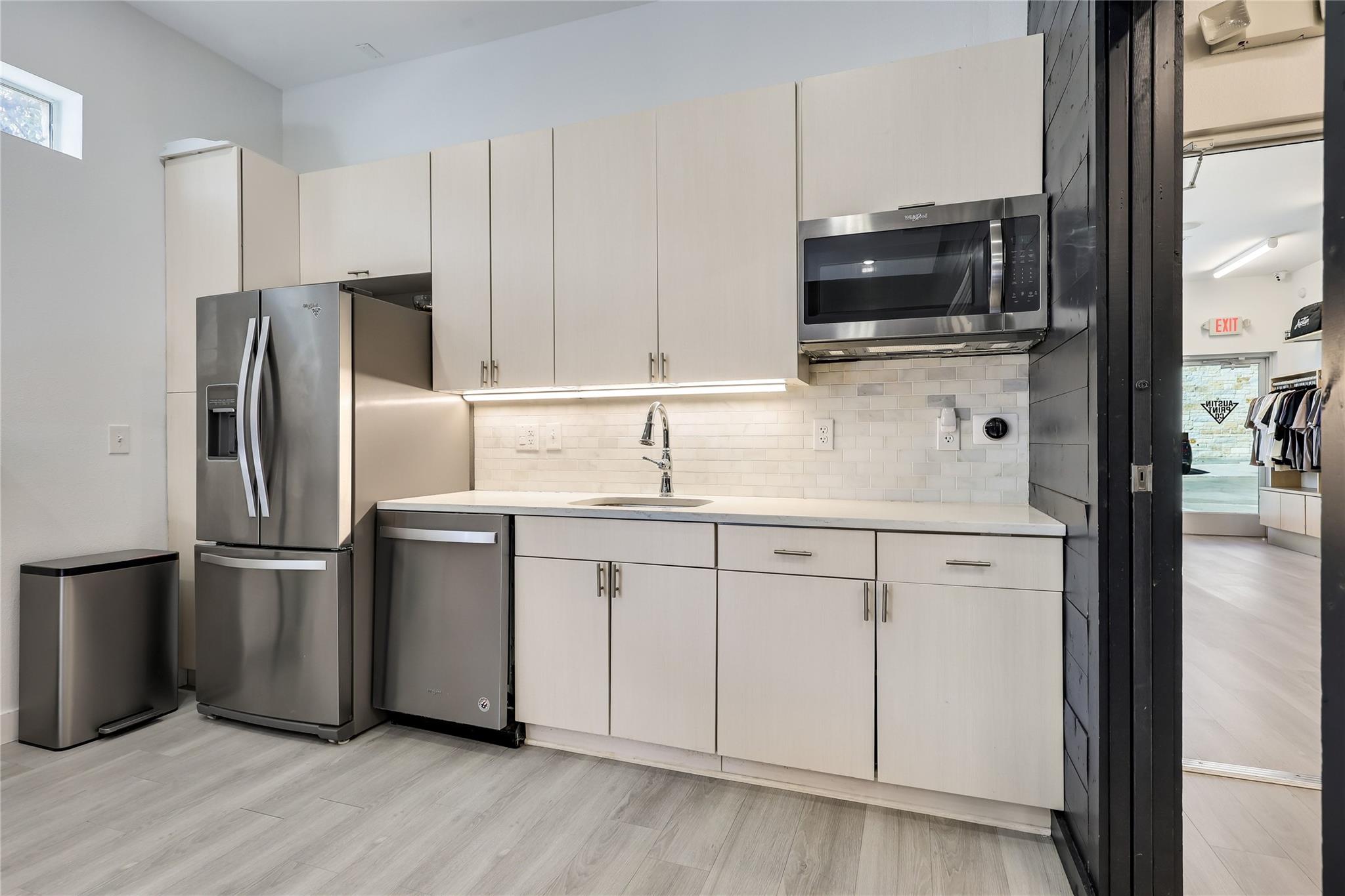 2000 Windy Ter # 21A, Cedar Park, TX 78613