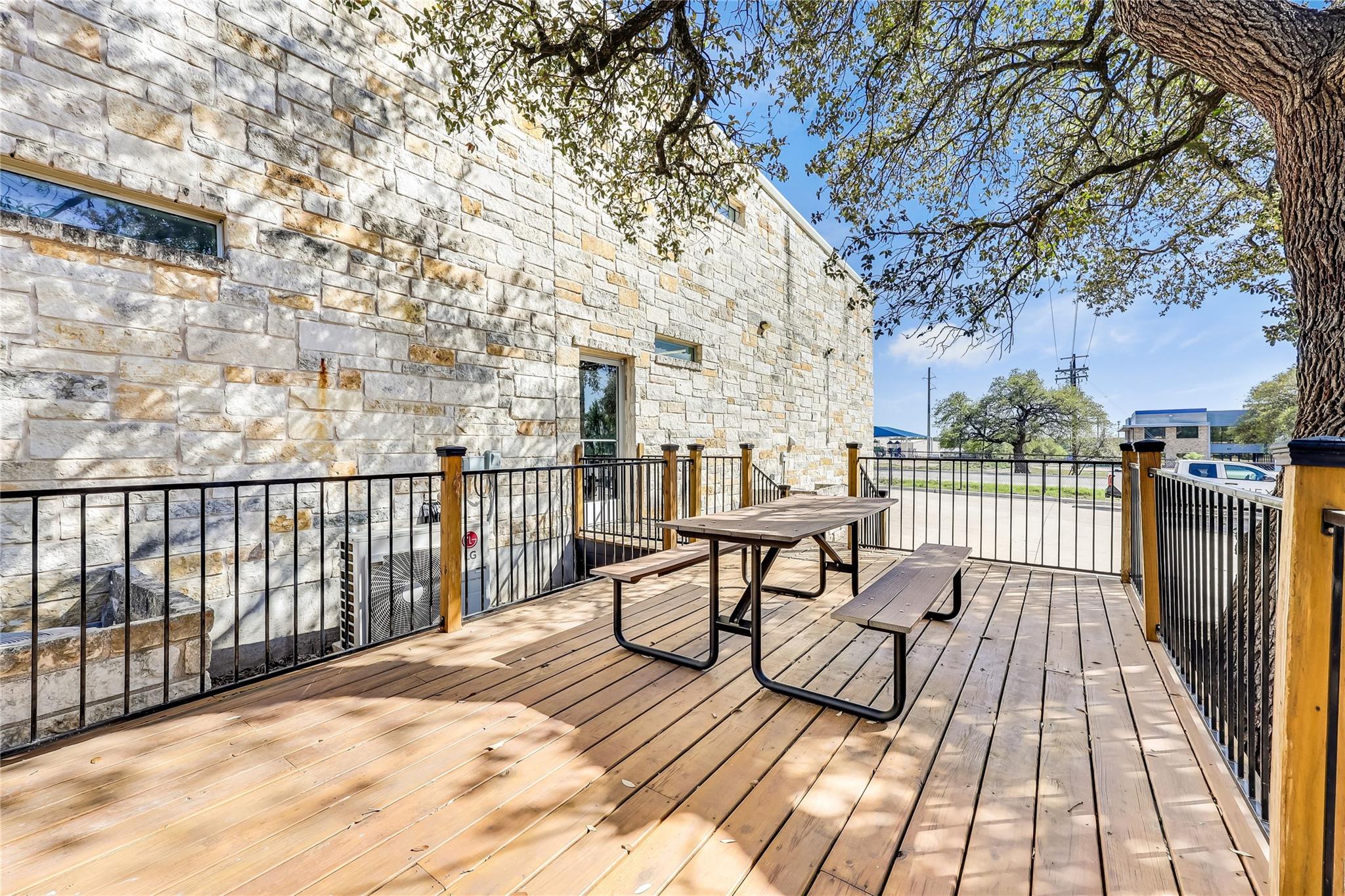 2000 Windy Ter # 21A, Cedar Park, TX 78613