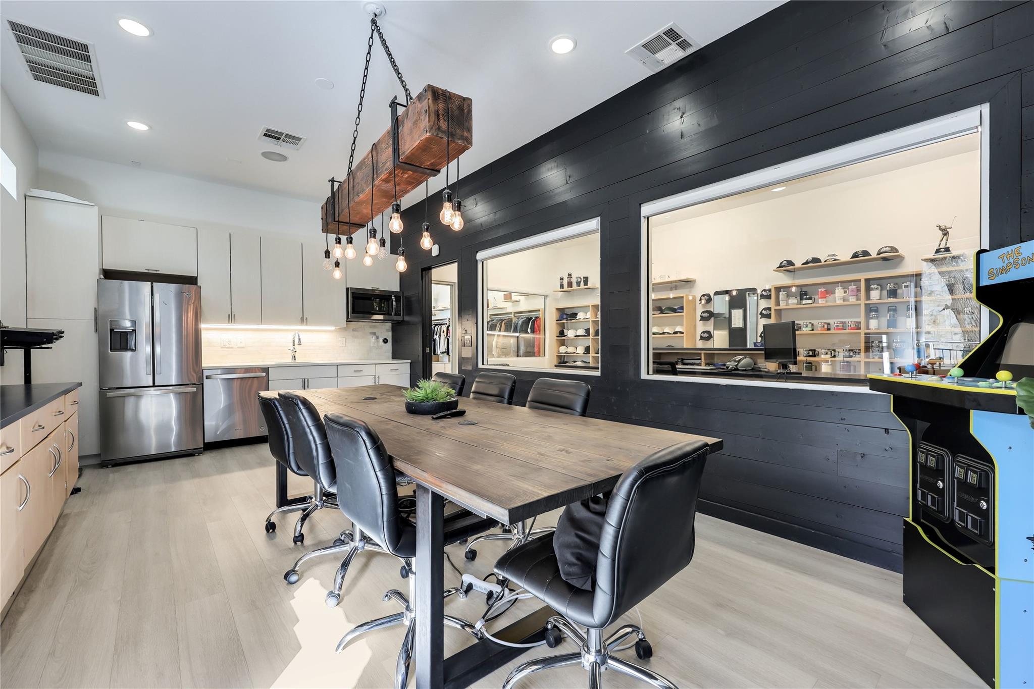 2000 Windy Ter # 21A, Cedar Park, TX 78613