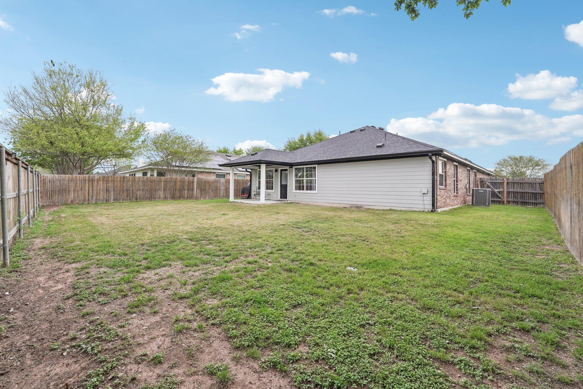 124 Waterlily Way, Hutto, TX 78634