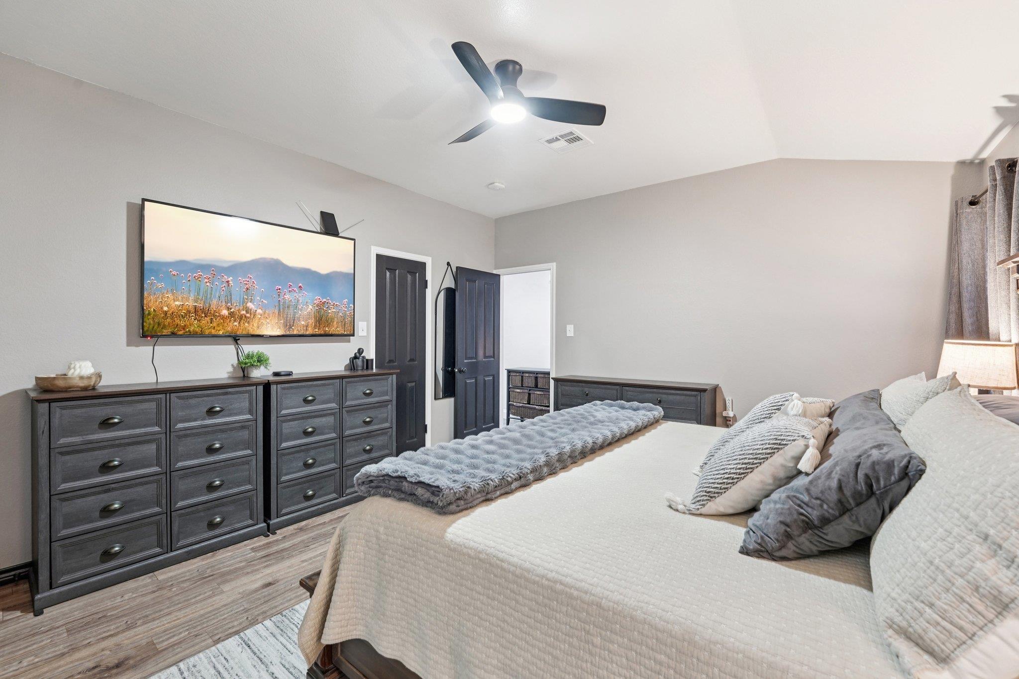 124 Waterlily Way, Hutto, TX 78634