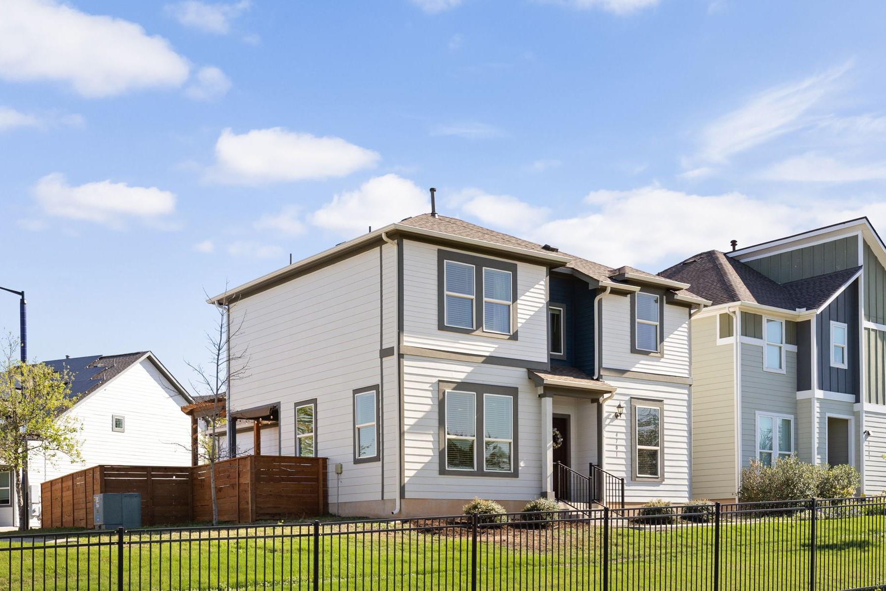 4701 Star Jasmine Dr # 105, Austin, TX 78723