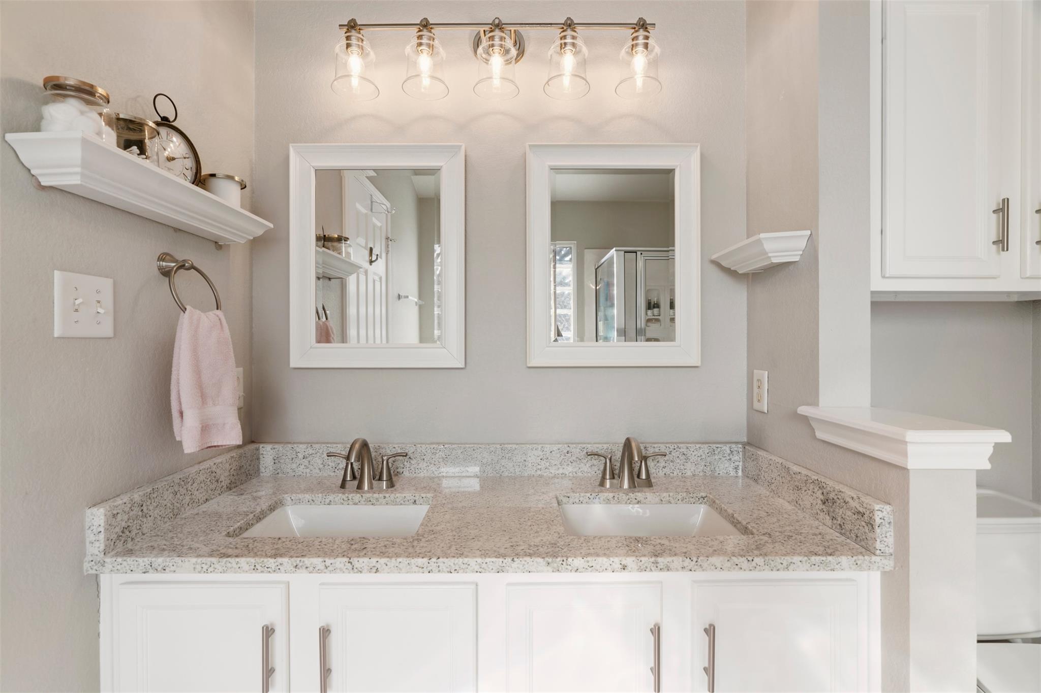 913 Bogart Rd, Cedar Park, TX 78613