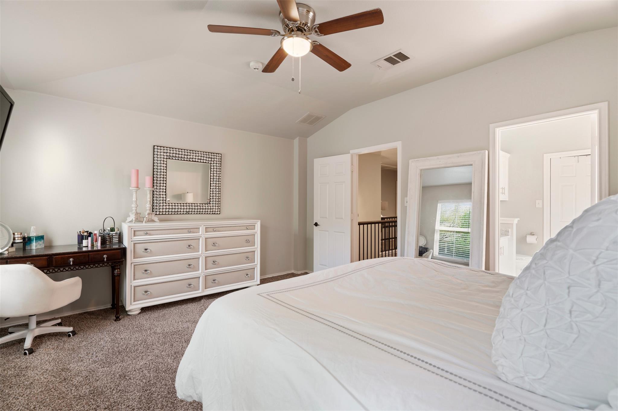 913 Bogart Rd, Cedar Park, TX 78613