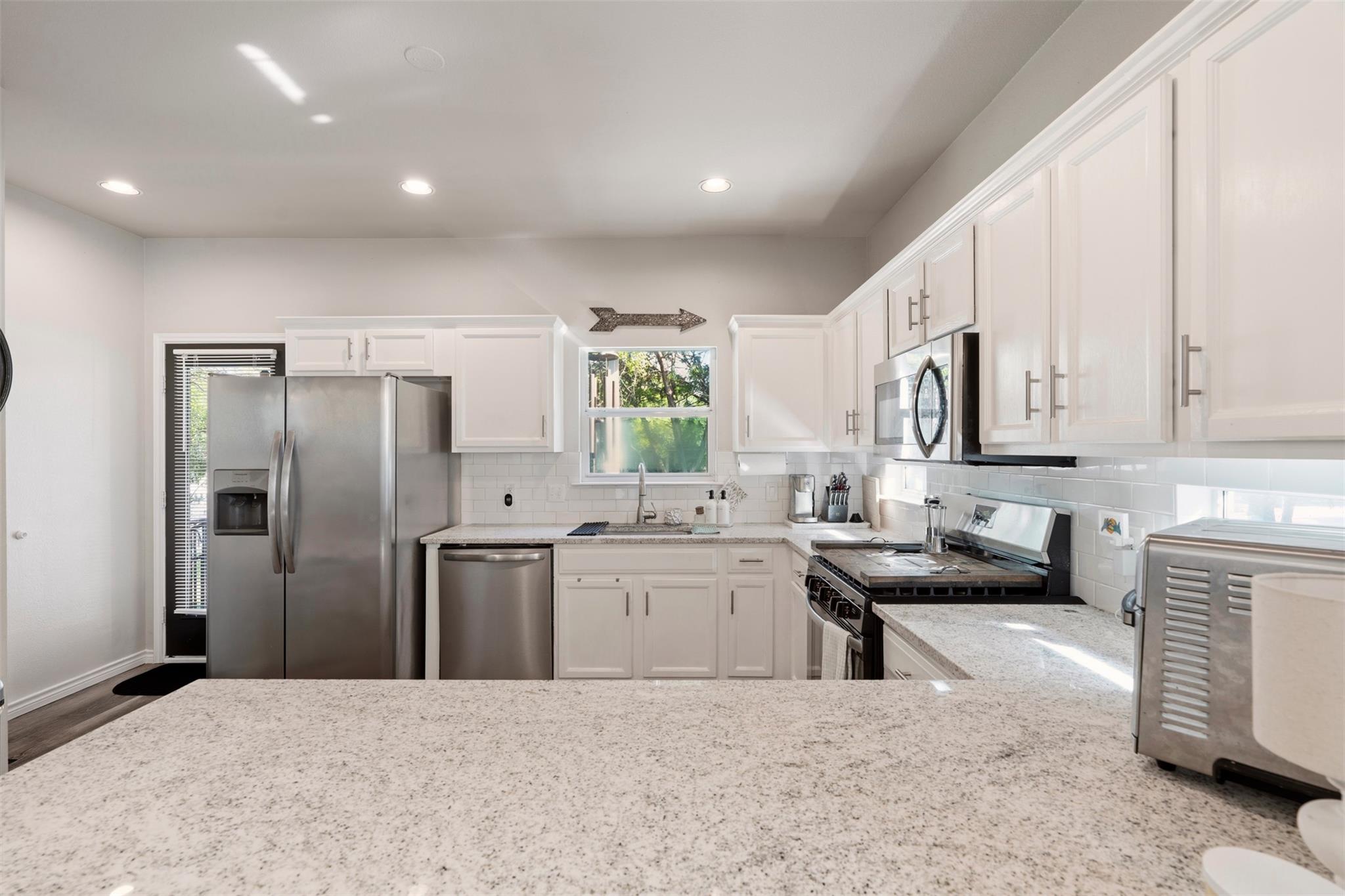 913 Bogart Rd, Cedar Park, TX 78613