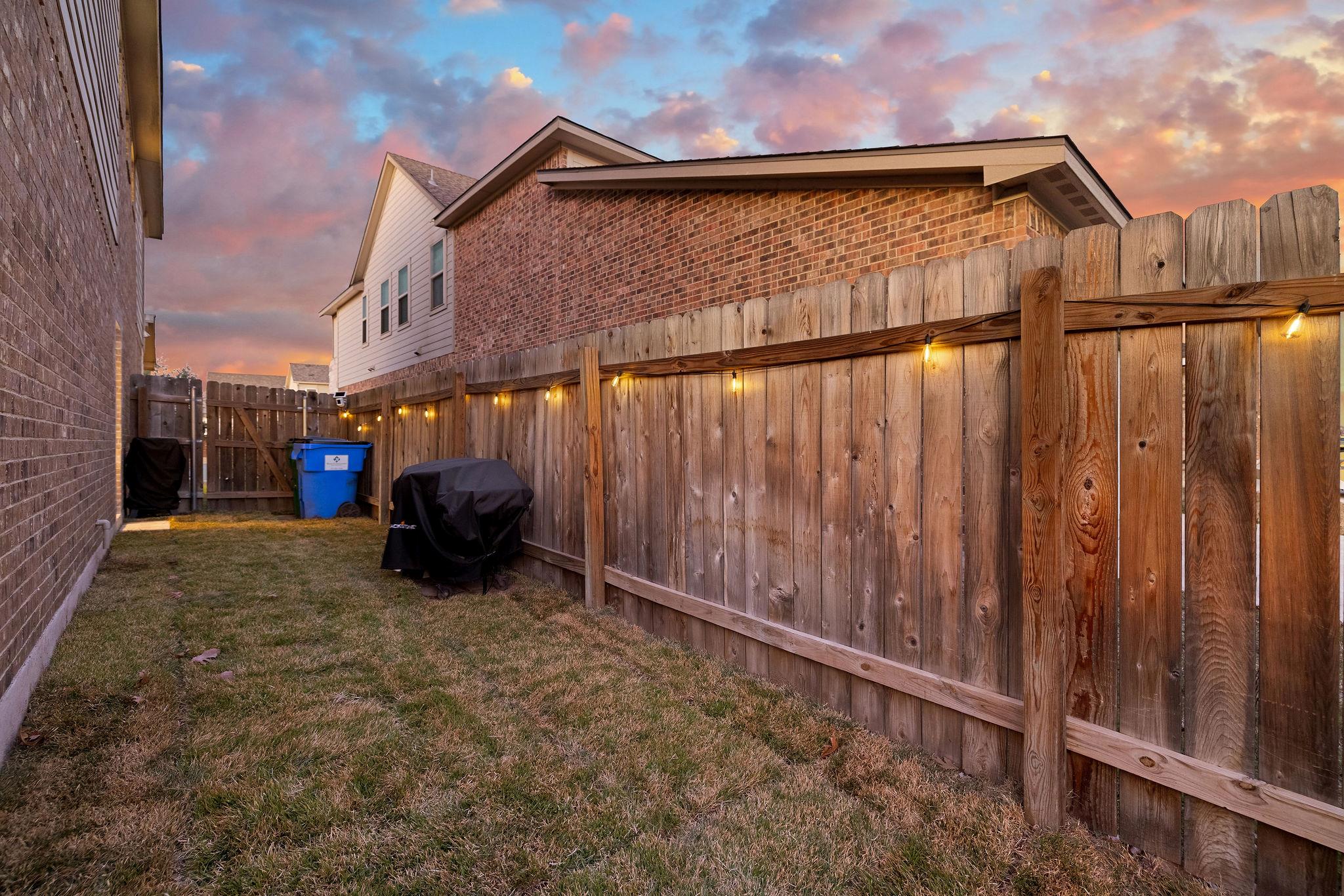 5801 Pleasanton Pkwy, Pflugerville, TX 78660