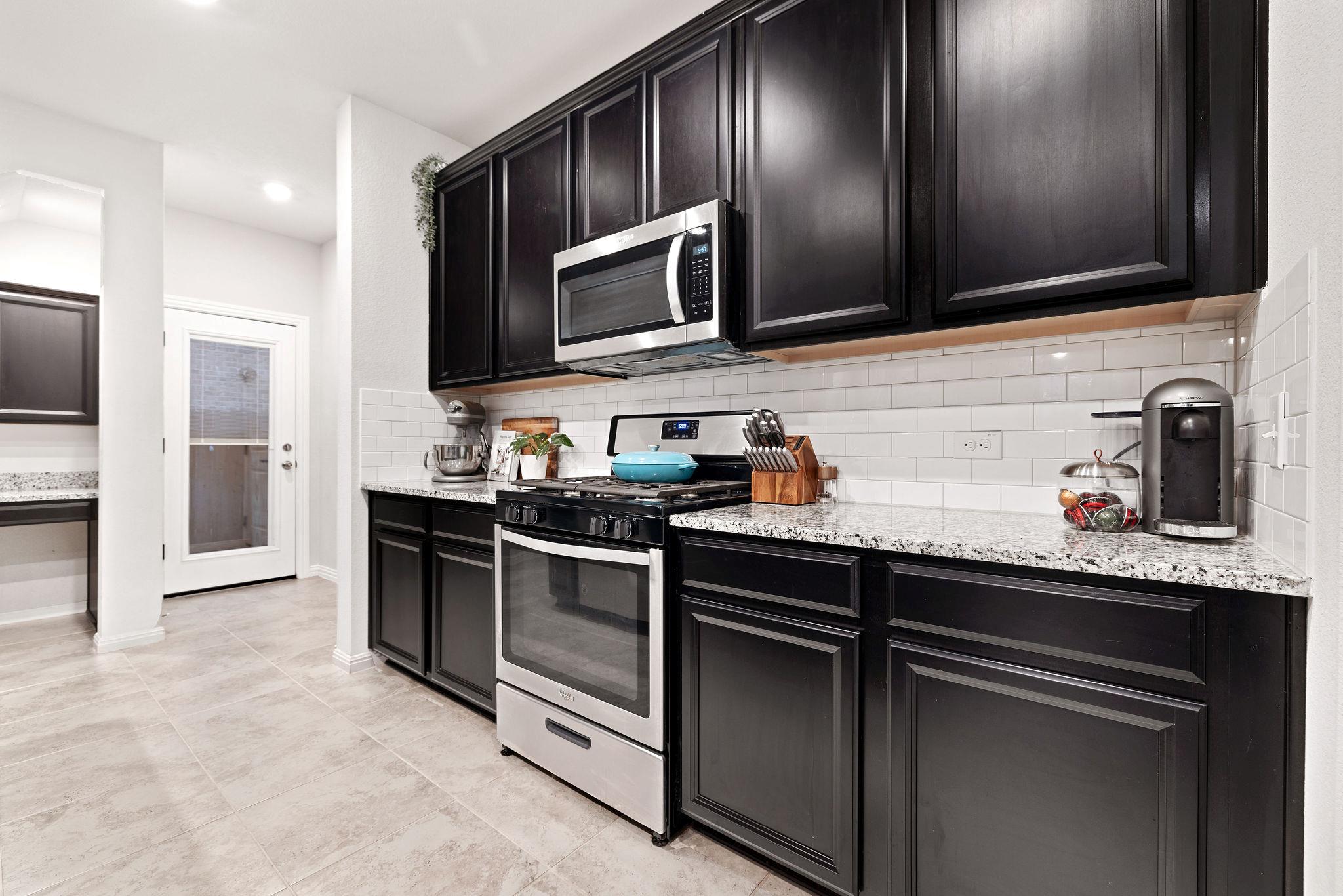 5801 Pleasanton Pkwy, Pflugerville, TX 78660