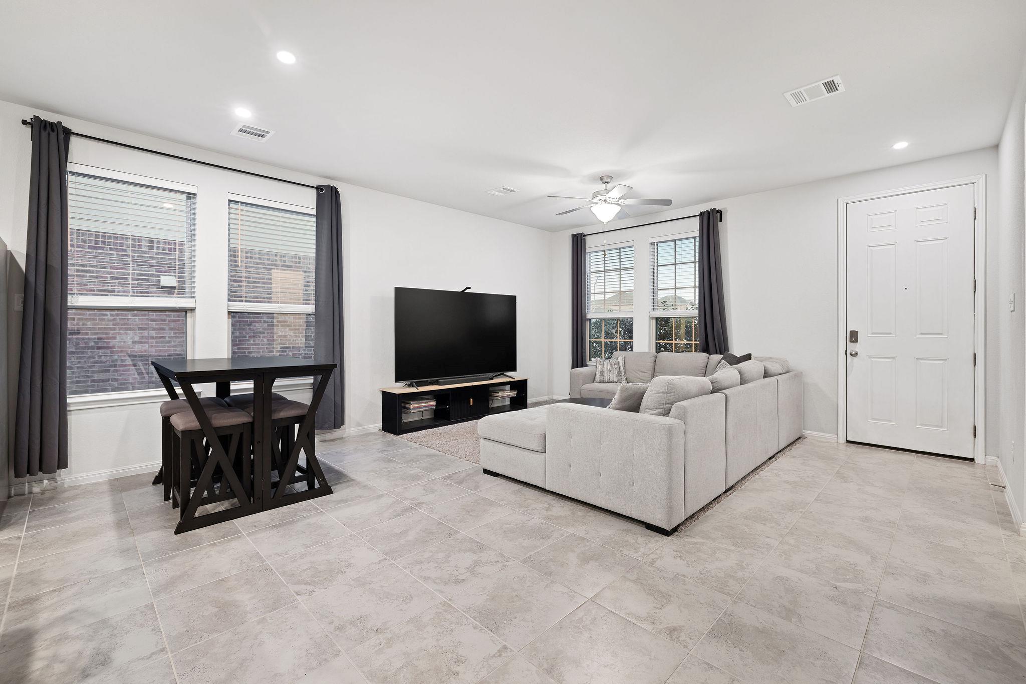 5801 Pleasanton Pkwy, Pflugerville, TX 78660