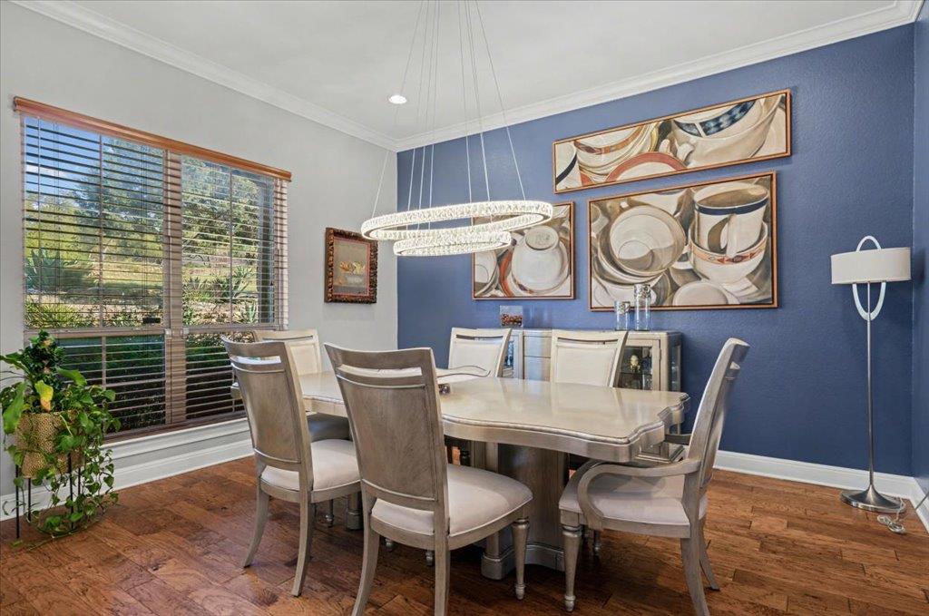 5240 Diamante Dr, Spicewood, TX 78669