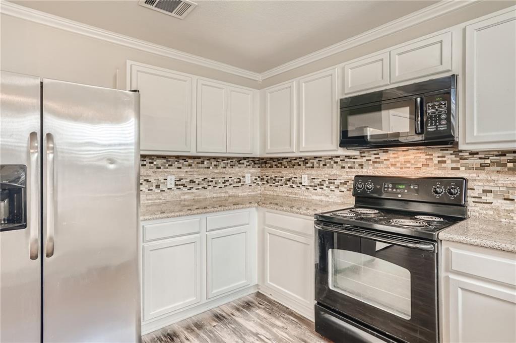 612 Copper Ct, Jarrell, TX 76537