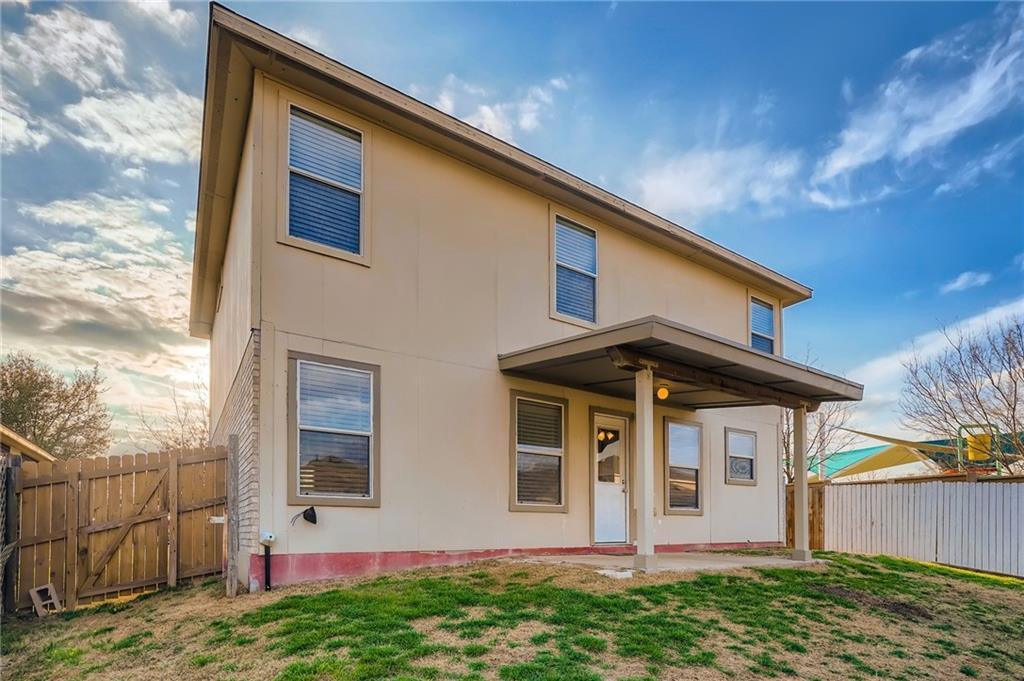 612 Copper Ct, Jarrell, TX 76537