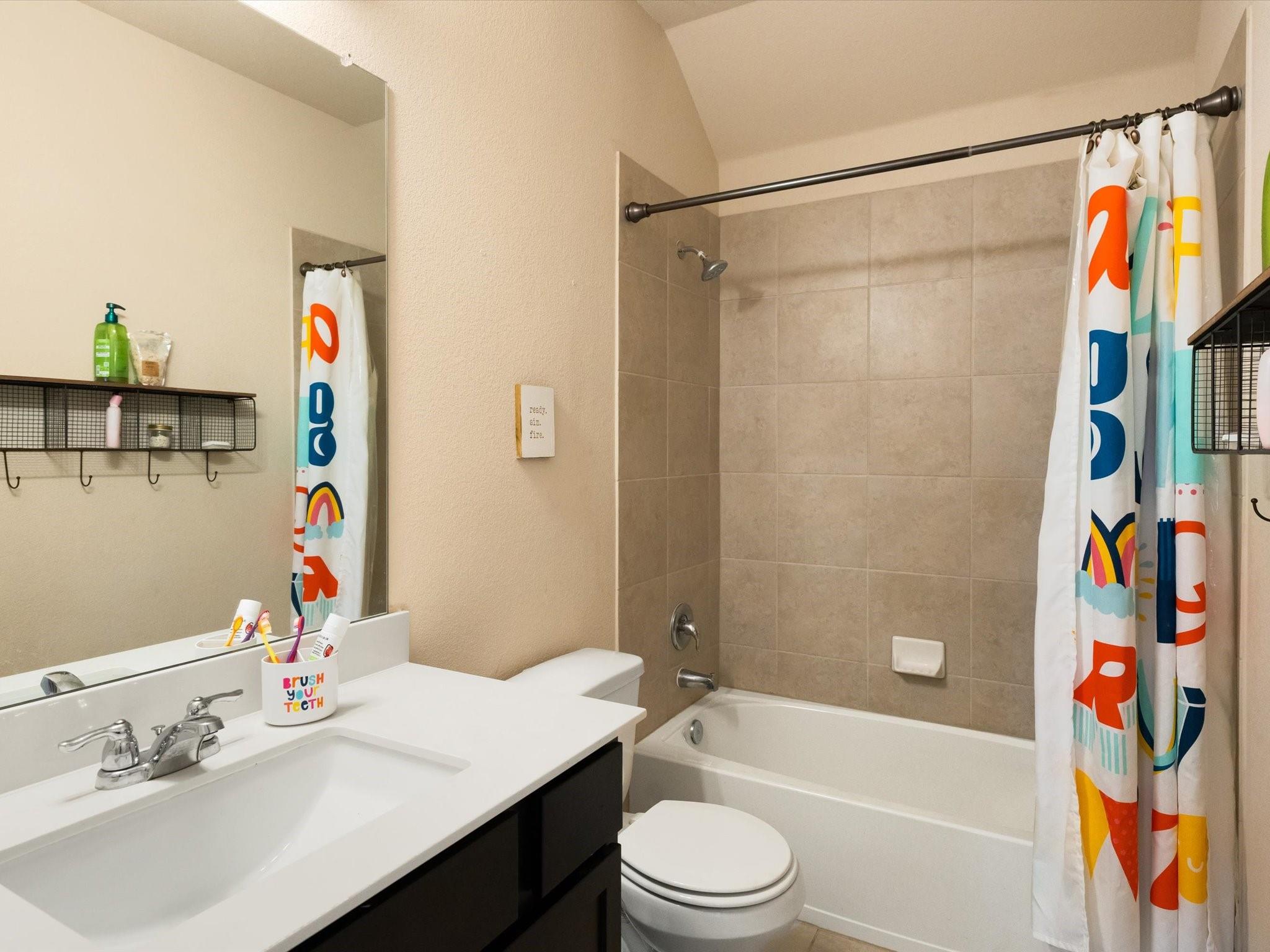 535 Stampede Rd, San Marcos, TX 78666