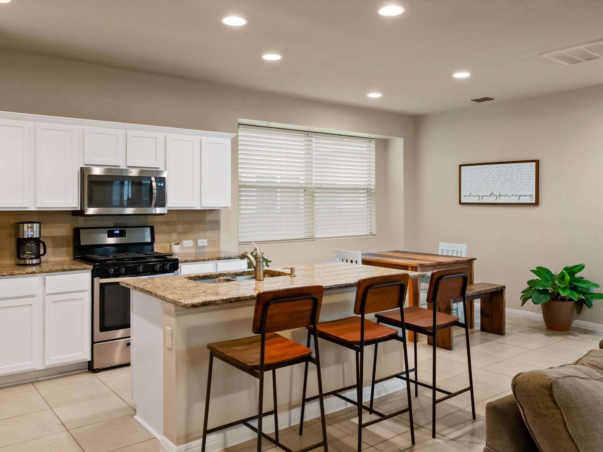 535 Stampede Rd, San Marcos, TX 78666