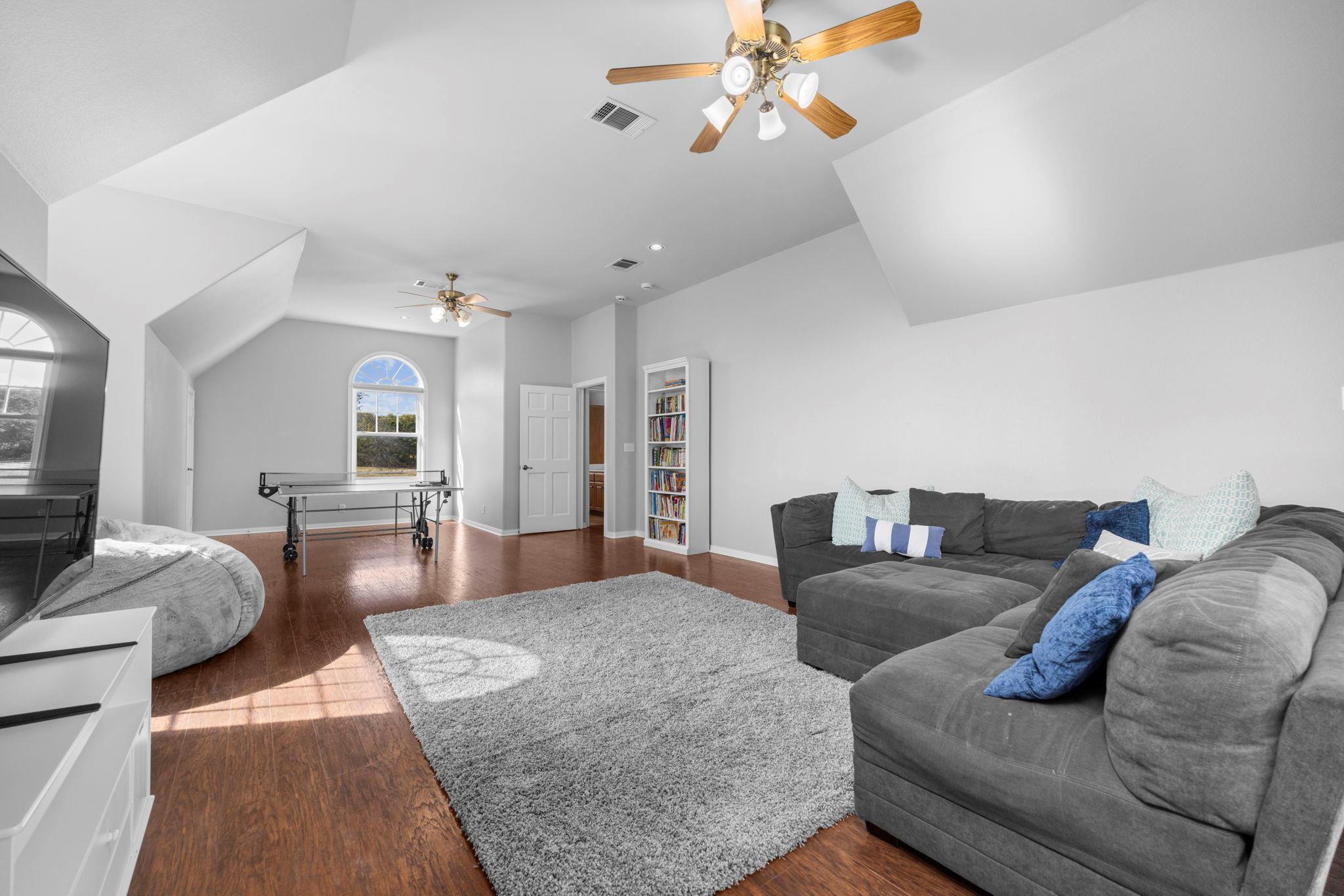 375 Branch Creek Trl, Liberty Hill, TX 78642