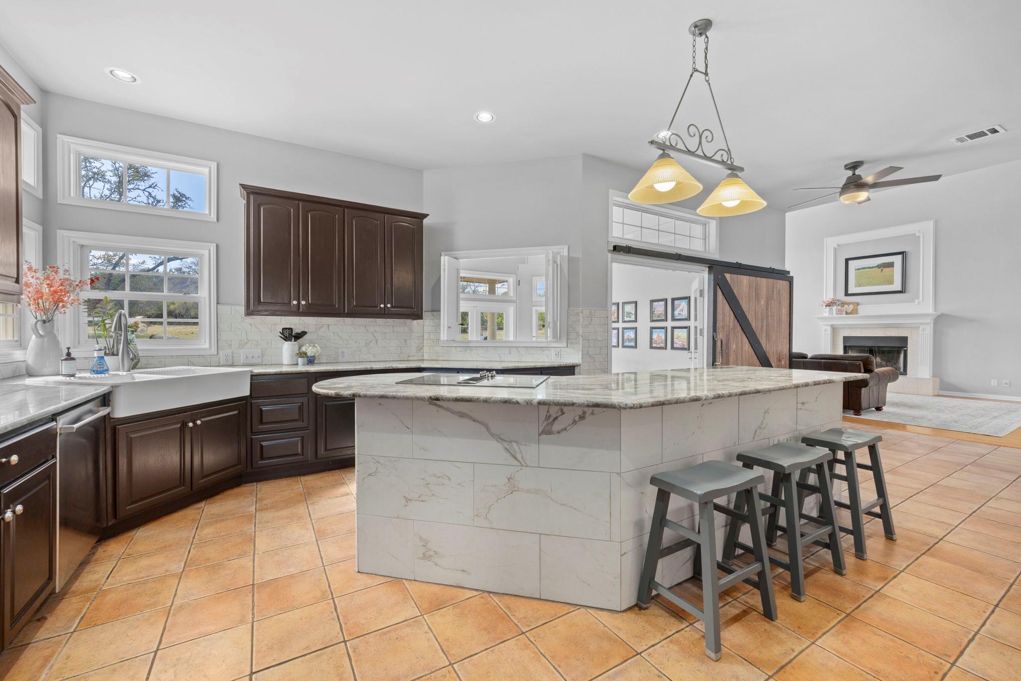 375 Branch Creek Trl, Liberty Hill, TX 78642